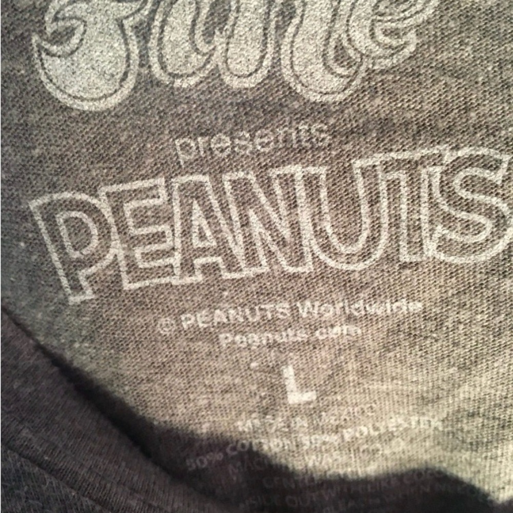 Shirt - Picture 4 of 4